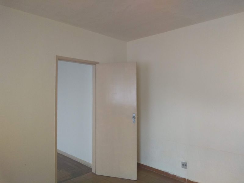 Casa 2d  no bairro Pedregulho em GUARATINGUETA