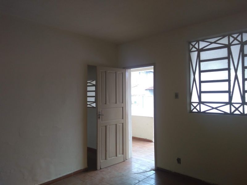 Casa 2d  no bairro Pedregulho em GUARATINGUETA