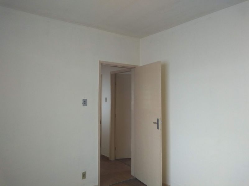 Casa 2d  no bairro Pedregulho em GUARATINGUETA