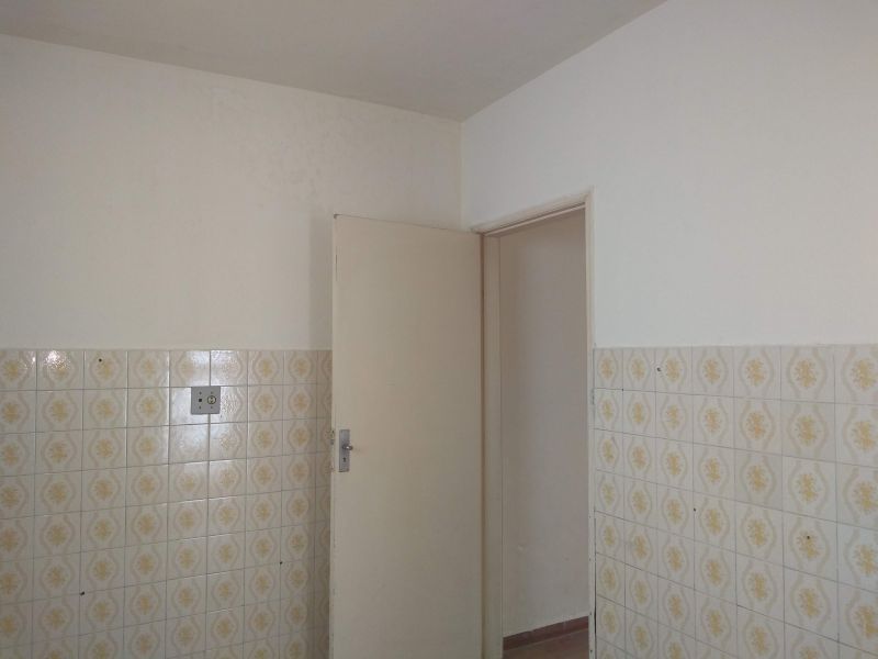 Casa 2d  no bairro Pedregulho em GUARATINGUETA