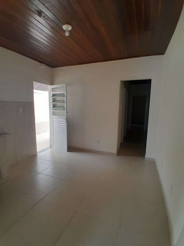 Casa 2d  no bairro Pedregulho em GUARATINGUETA
