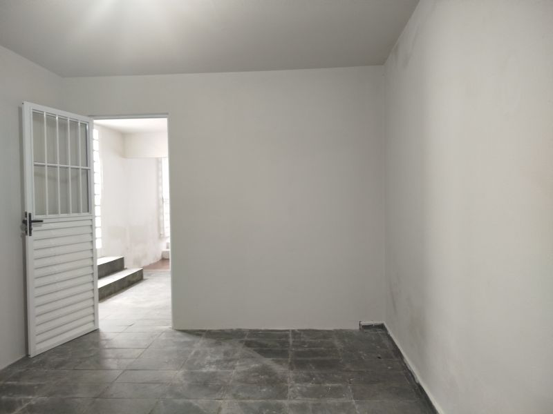 Casa 2d  no bairro Pedregulho em GUARATINGUETA