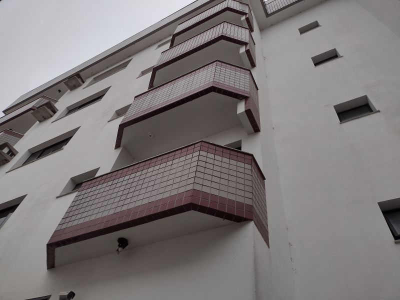Salas Comerciais no bairro Campo do Galvao em GUARATINGUETA