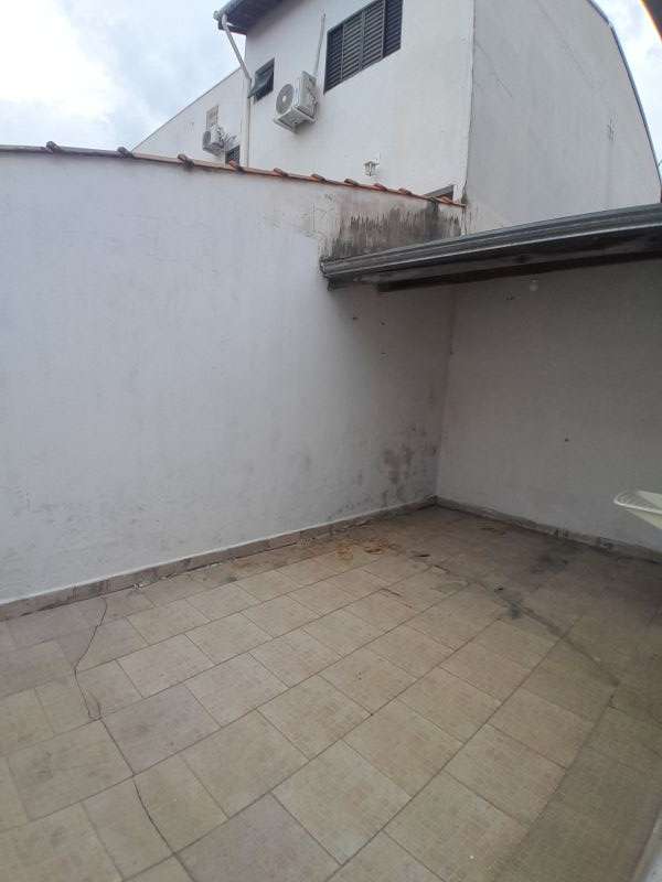 Casa 3d  no bairro Pedregulho em GUARATINGUETA