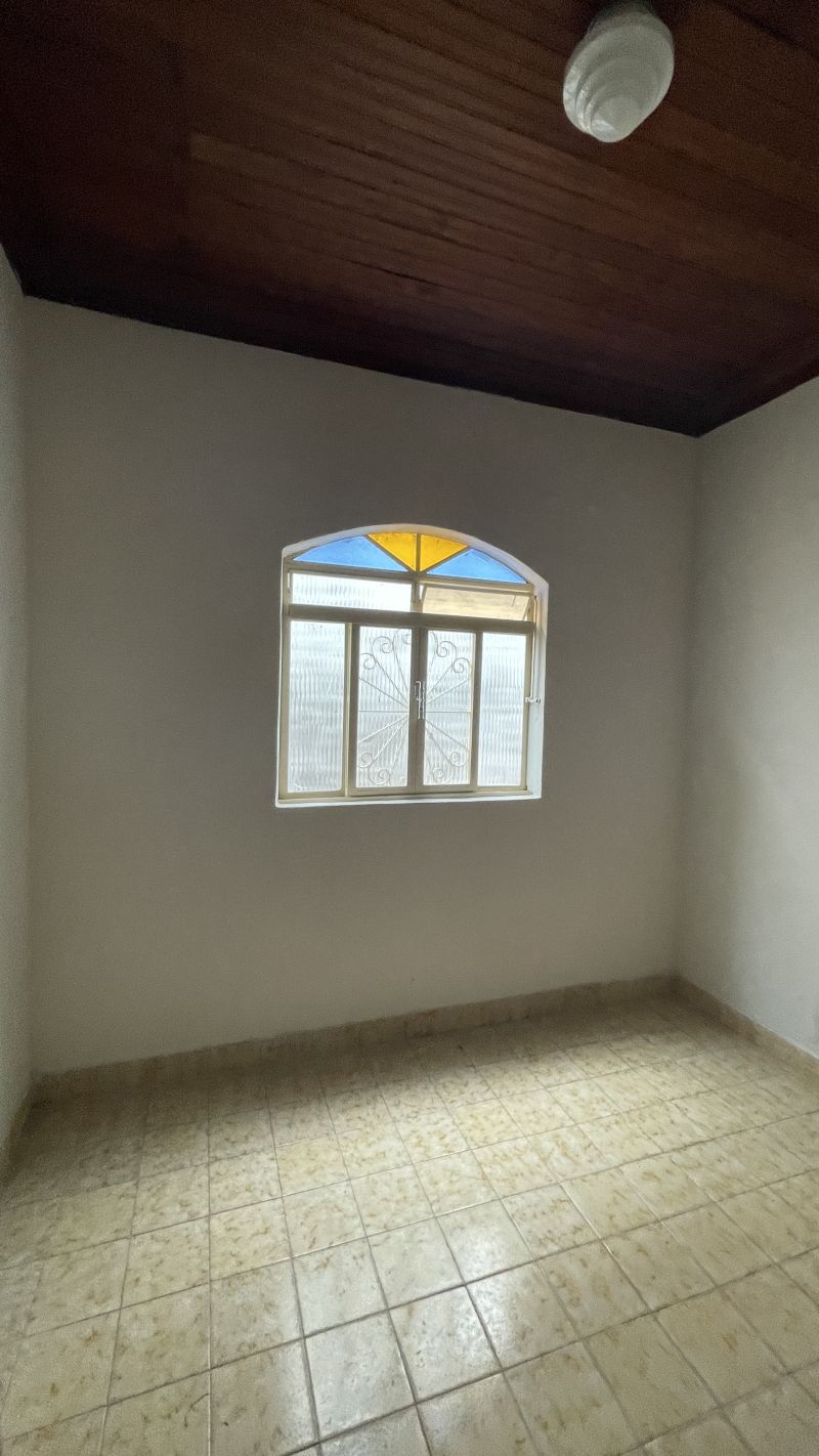 Casa 5d  no bairro Pedregulho em GUARATINGUETA