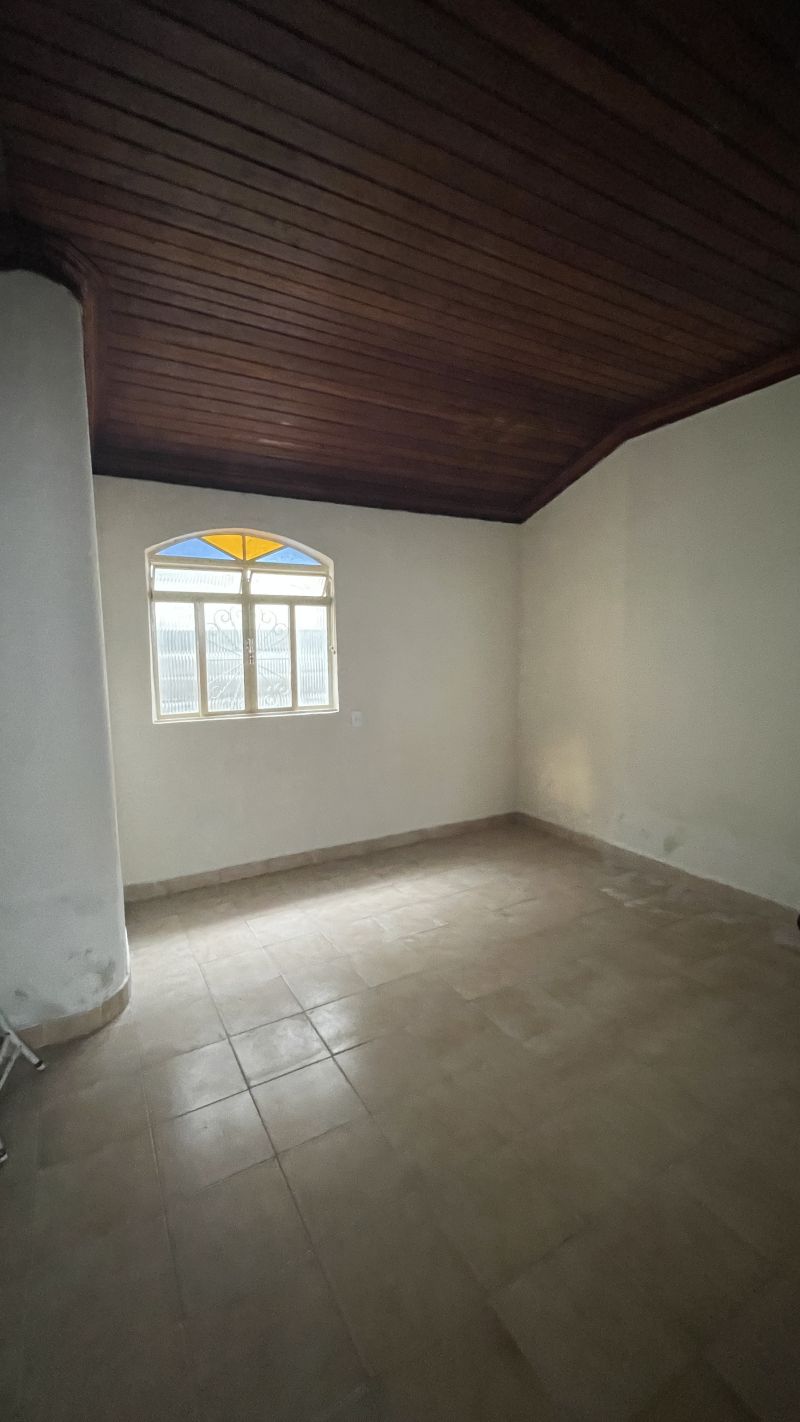 Casa 5d  no bairro Pedregulho em GUARATINGUETA