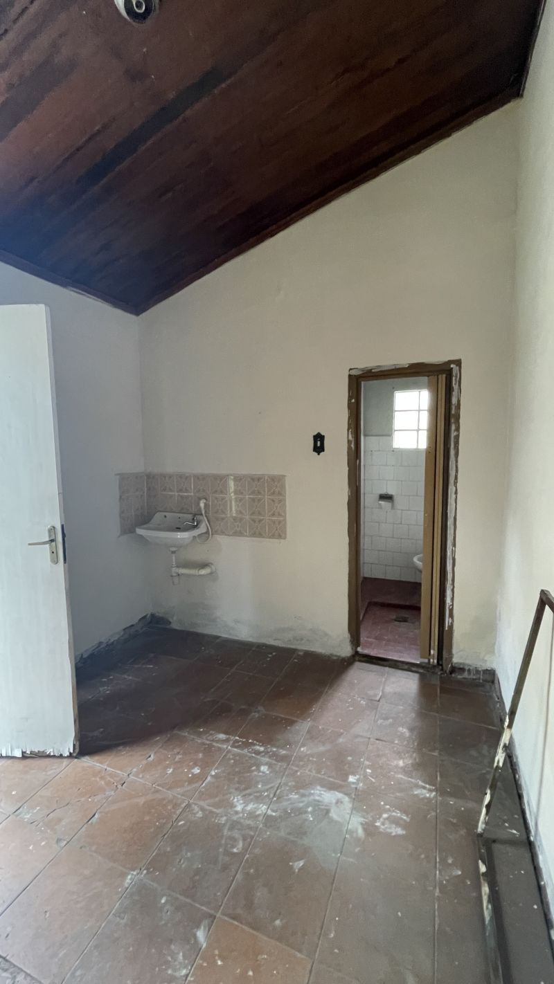Casa 5d  no bairro Pedregulho em GUARATINGUETA