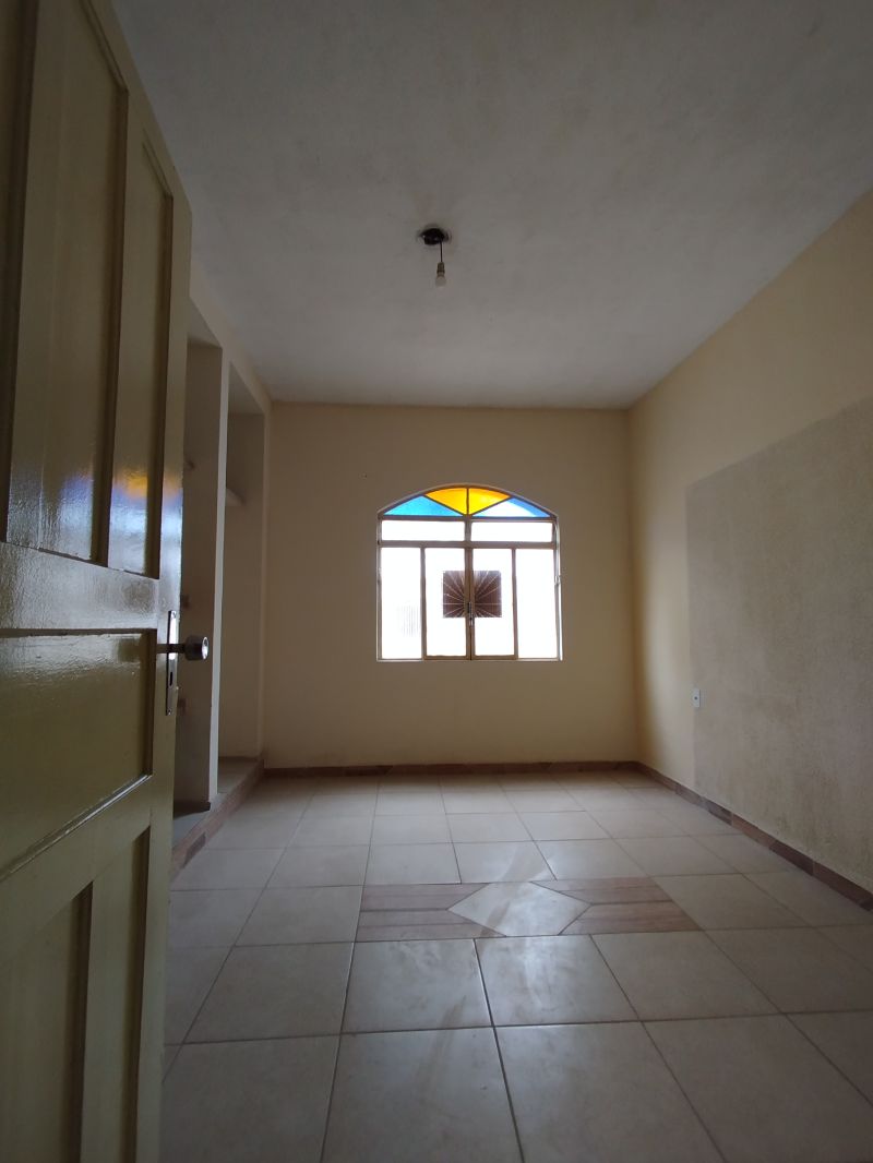 Casa 5d  no bairro Pedregulho em GUARATINGUETA