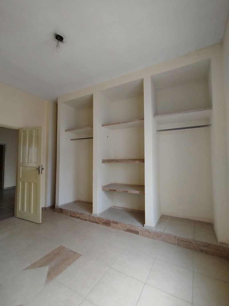 Casa 5d  no bairro Pedregulho em GUARATINGUETA