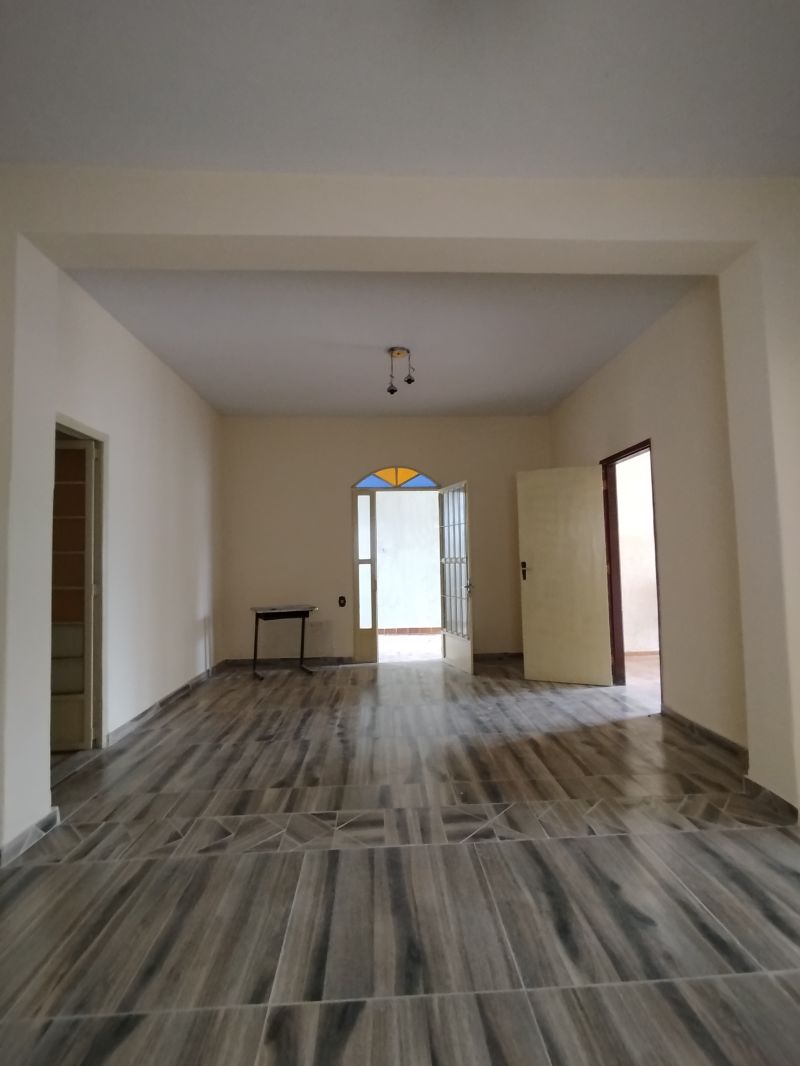 Casa 5d  no bairro Pedregulho em GUARATINGUETA