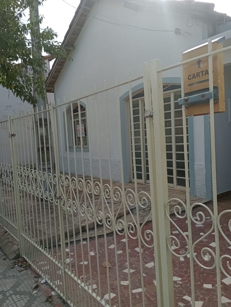 Casa 5d  no bairro Pedregulho em GUARATINGUETA