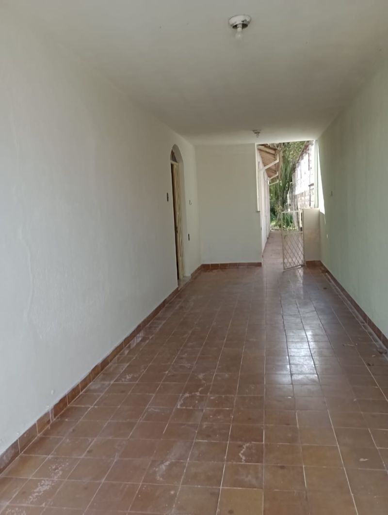 Casa 5d  no bairro Pedregulho em GUARATINGUETA