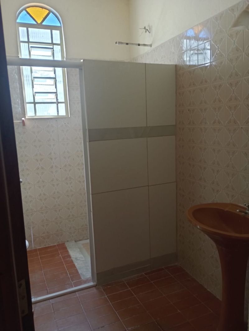Casa 5d  no bairro Pedregulho em GUARATINGUETA