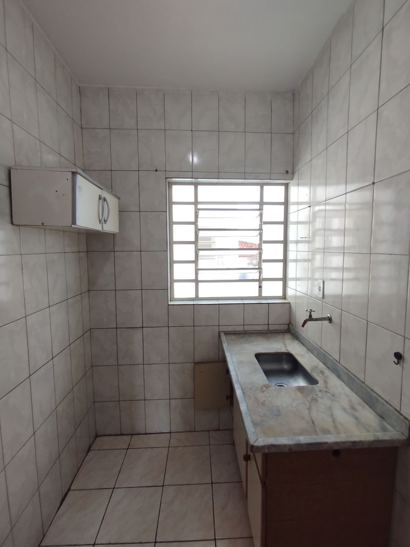 Kitnet 1d  no bairro Pedregulho em GUARATINGUETA