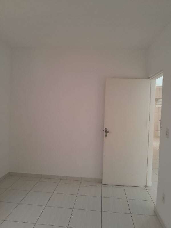 Casa 3d  no bairro Nucleo Residencial Costa e Silva em GUARATINGUETA