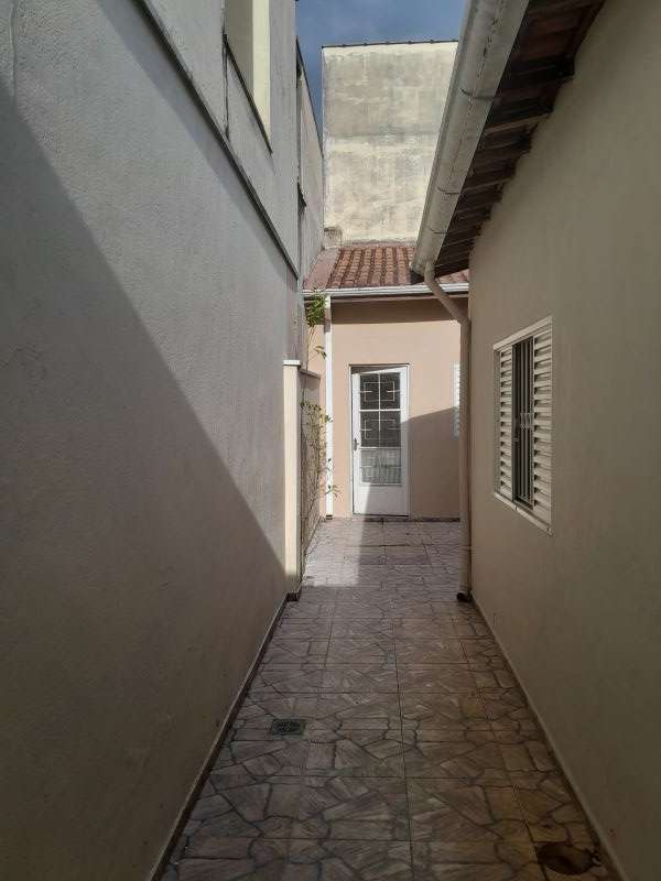 Casa 3d  no bairro Nucleo Residencial Costa e Silva em GUARATINGUETA