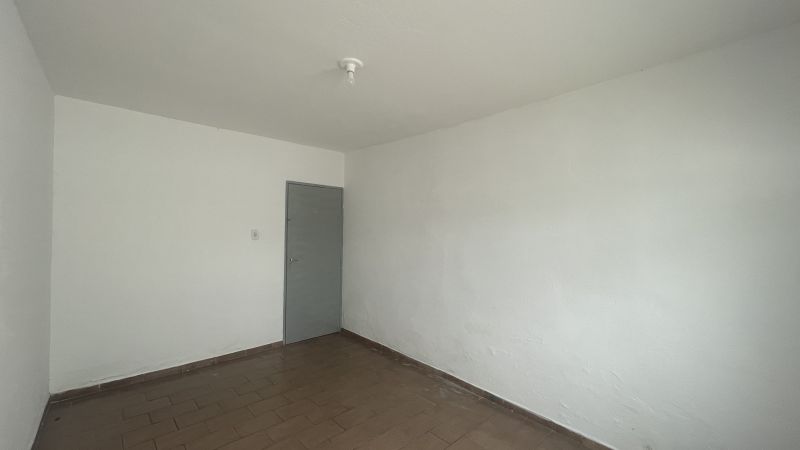 Casa 2d  no bairro Vila Galvao em GUARATINGUETA