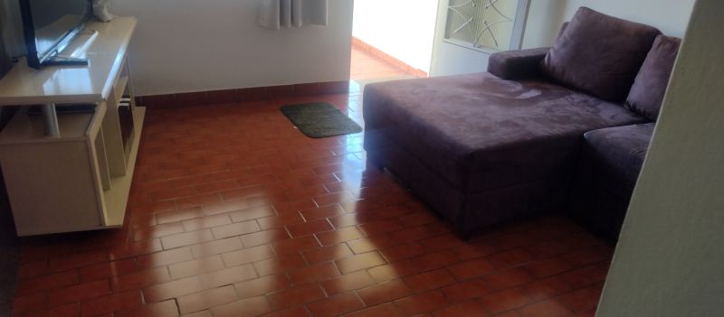 Casa 2d  no bairro Jardim Coelho Neto  em GUARATINGUETA