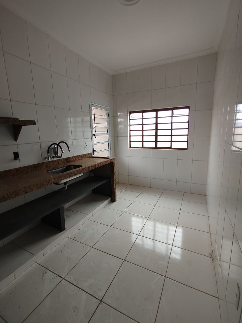 Apartamento 2d  no bairro Parque do Sol em GUARATINGUETA