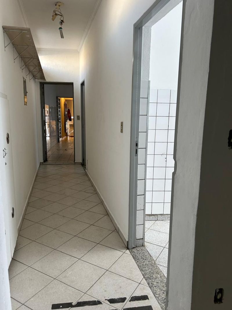 Ponto Comercial no bairro Centro em GUARATINGUETA