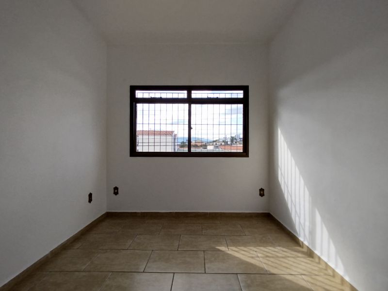 Apartamento 3d  no bairro Vila Indiana em GUARATINGUETA