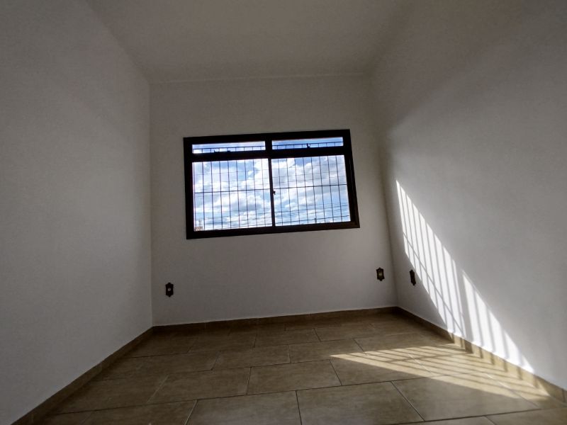 Apartamento 3d  no bairro Vila Indiana em GUARATINGUETA