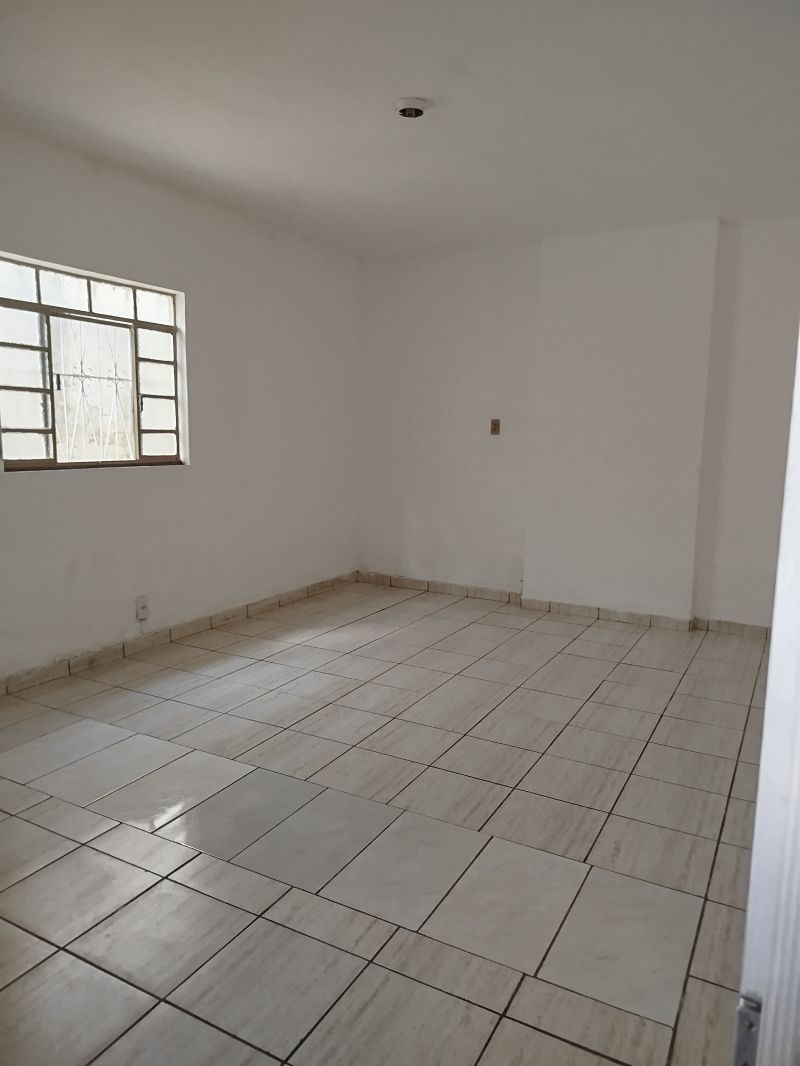 Casa 2d  no bairro Vila Comendador Rodrigues Alves em GUARATINGUETA