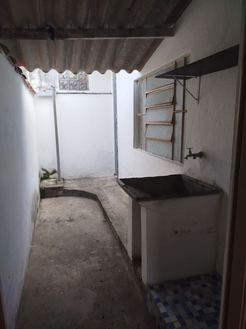 Casa 2d  no bairro Vila Comendador Rodrigues Alves em GUARATINGUETA