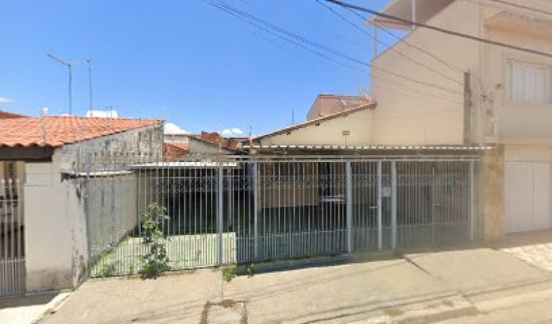Casa 3d  no bairro Parque Sao Francisco em GUARATINGUETA