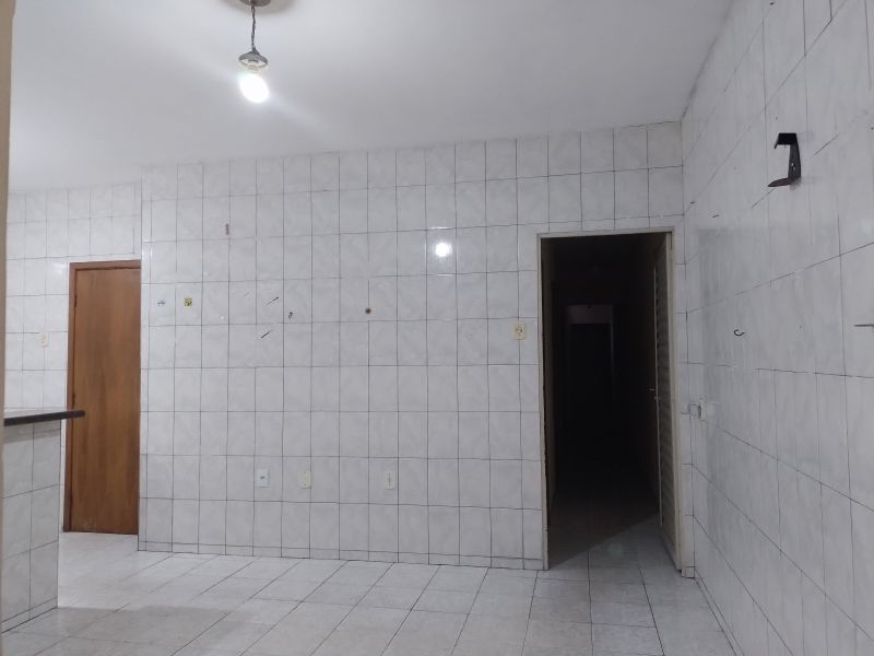 Casa 3d  no bairro Vila Galvao em GUARATINGUETA