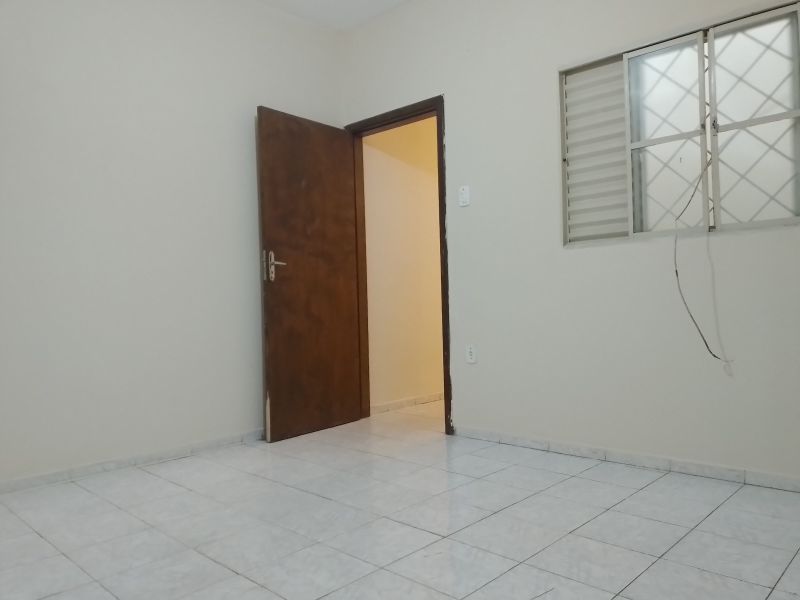 Casa 3d  no bairro Vila Galvao em GUARATINGUETA