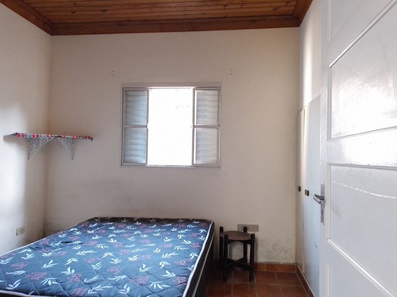 Casa 2d  no bairro Vila Galvao em GUARATINGUETA