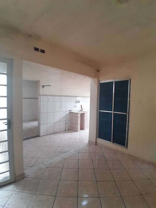 Casa 2d  no bairro Vila Galvao em GUARATINGUETA