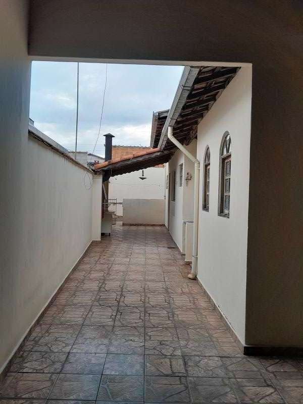 Casa 3d  no bairro Parque Sao Francisco III em GUARATINGUETA