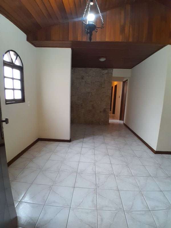 Casa 3d  no bairro Parque Sao Francisco III em GUARATINGUETA