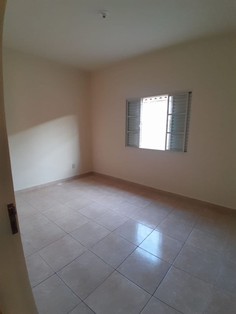 Casa 2d  no bairro Vila Eliana Maria em GUARATINGUETA