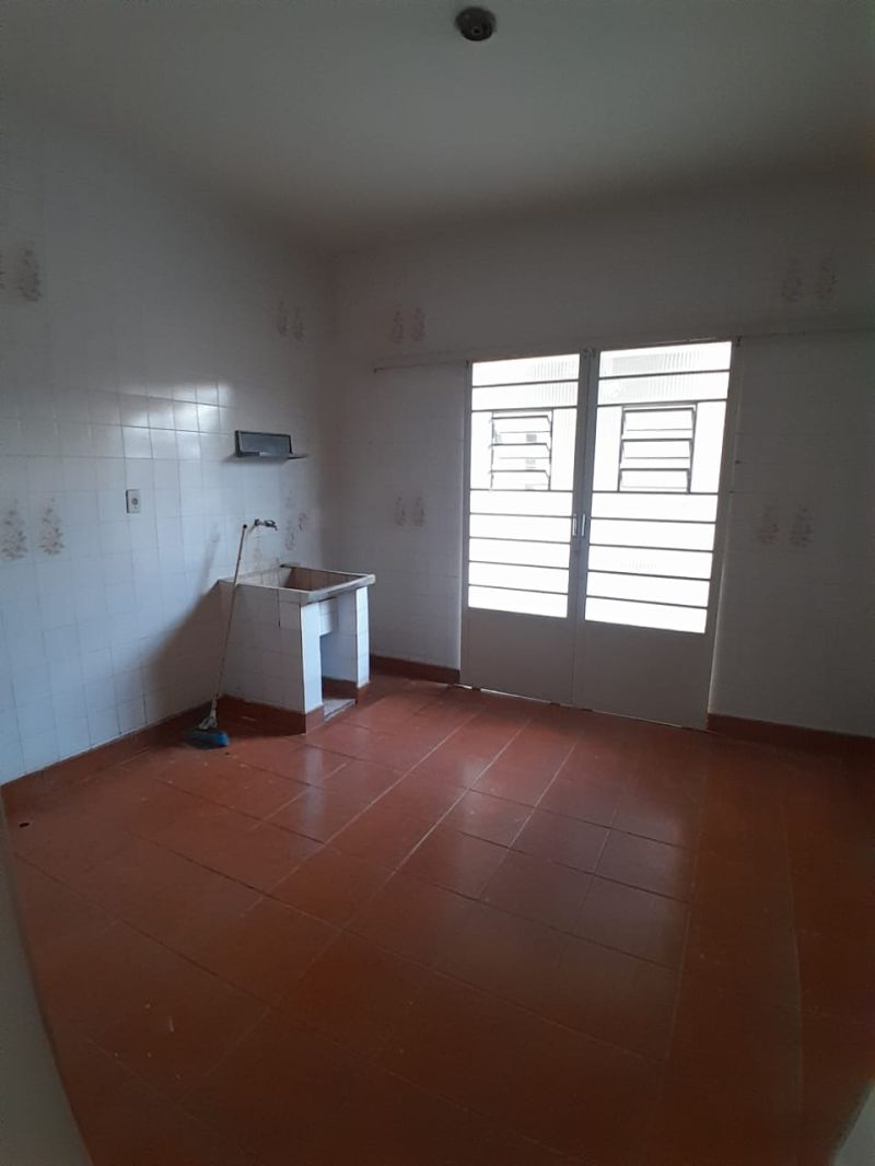 Casa 2d  no bairro Vila Eliana Maria em GUARATINGUETA