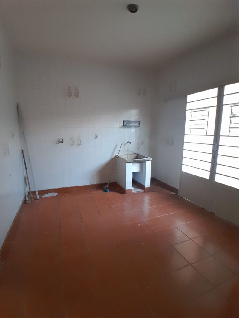 Casa 2d  no bairro Vila Eliana Maria em GUARATINGUETA