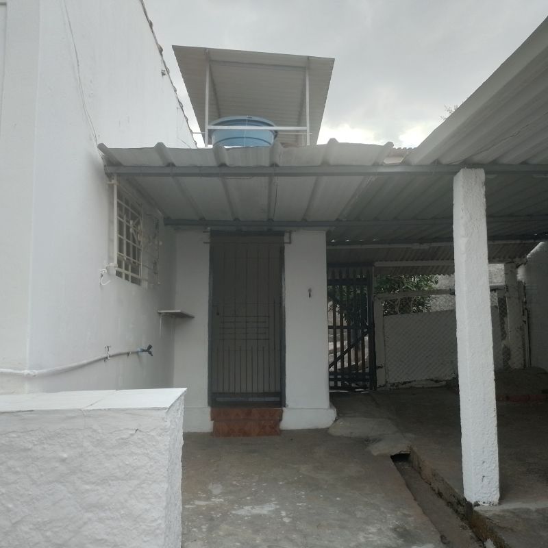Casa 2d  no bairro Jardim Santa Luzia em GUARATINGUETA