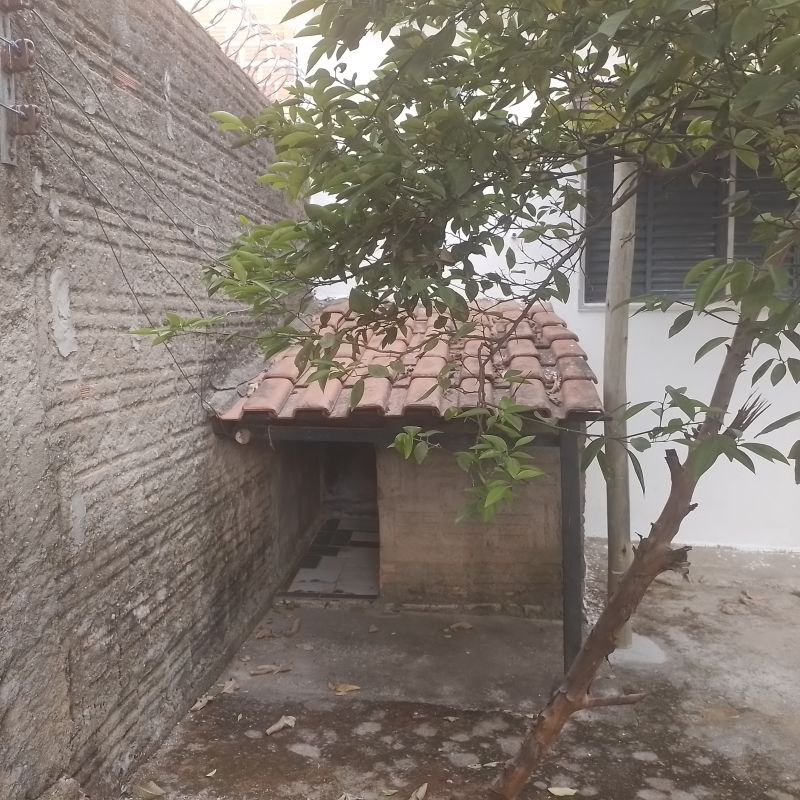 Casa 2d  no bairro Jardim Santa Luzia em GUARATINGUETA