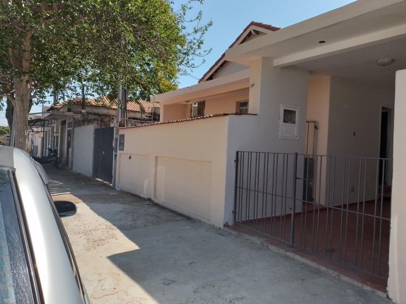 Casa 3d  no bairro Pedregulho em GUARATINGUETA
