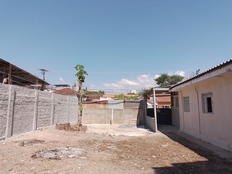 Casa 3d  no bairro Pedregulho em GUARATINGUETA