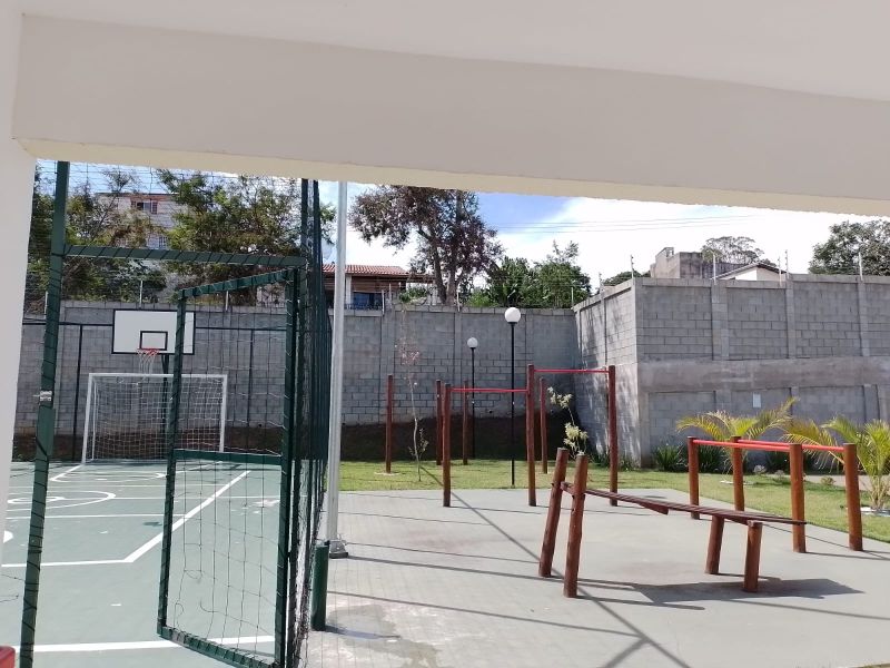 Casa 2d  no bairro Jardim Santa Luzia em GUARATINGUETA