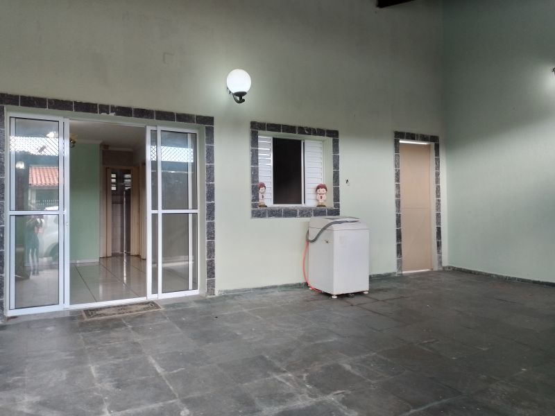 Casa 2d  no bairro Parque Sao Francisco em GUARATINGUETA