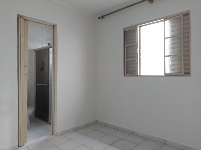 Casa 2d  no bairro Parque Sao Francisco em GUARATINGUETA