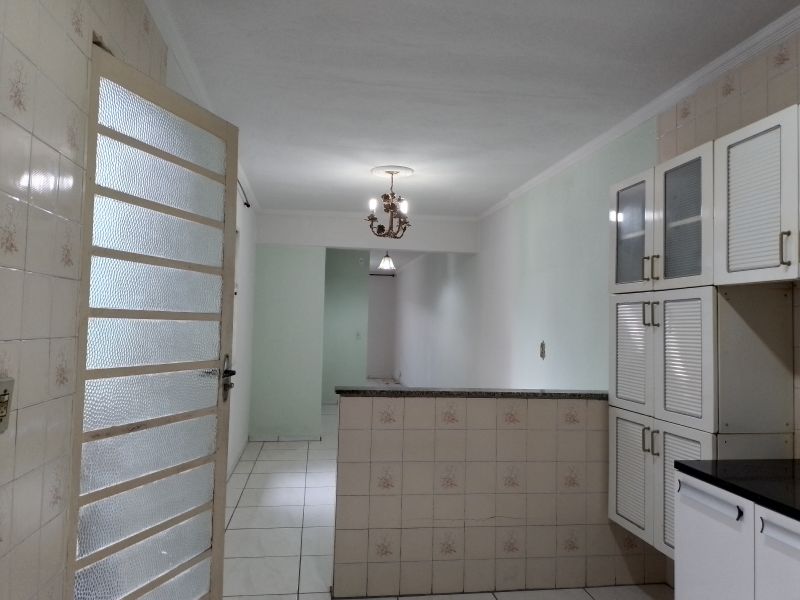 Casa 2d  no bairro Parque Sao Francisco em GUARATINGUETA