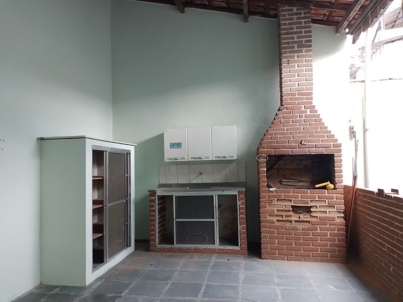 Casa 2d  no bairro Parque Sao Francisco em GUARATINGUETA