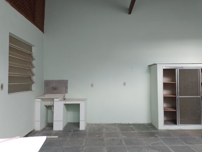 Casa 2d  no bairro Parque Sao Francisco em GUARATINGUETA