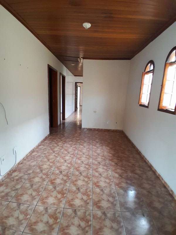 Casa 3d  no bairro Vila dos Comerciarios I em GUARATINGUETA