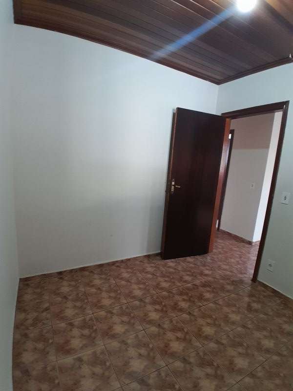 Casa 3d  no bairro Vila dos Comerciarios I em GUARATINGUETA